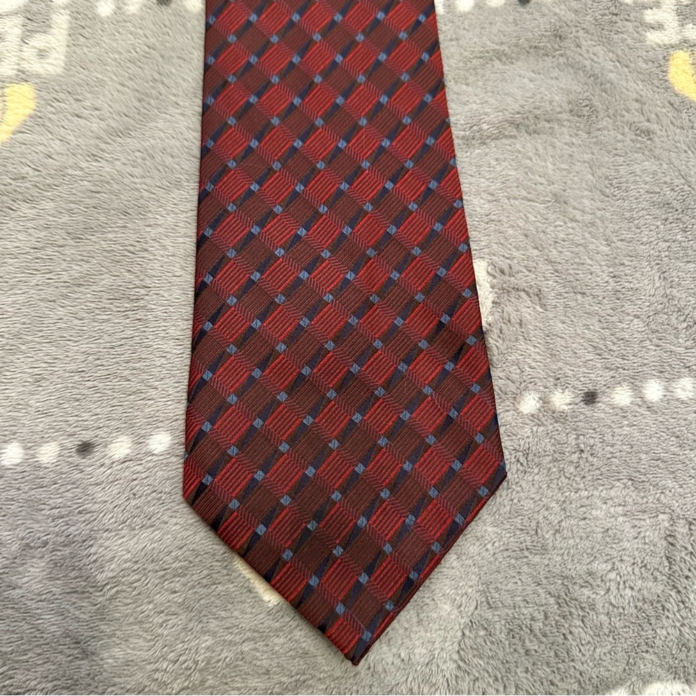 Joseph & Feiss 100% Silk Printed Tie